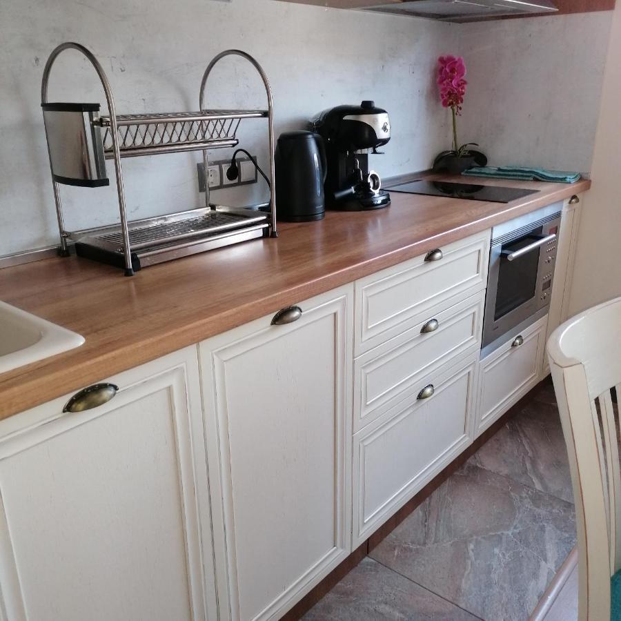 Apartments Dona Chernomorets Luaran gambar