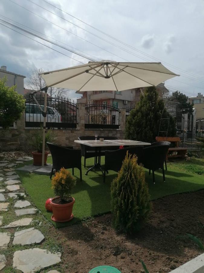 Apartments Dona Chernomorets Luaran gambar